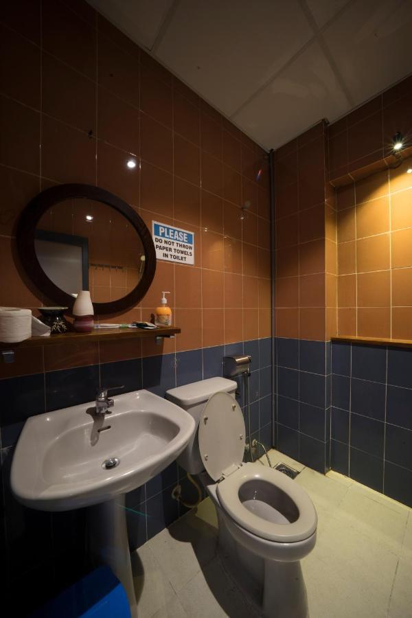 הו צ'י מין סיטי Happy Saigon Hostel מראה חיצוני תמונה